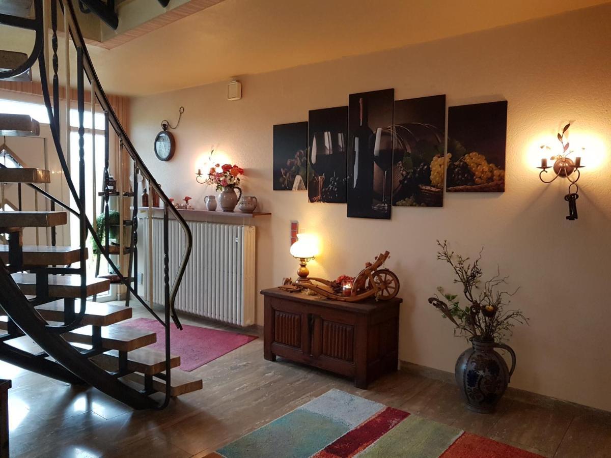 Ferienweinhaus Roemer-Knodt Kröv Buitenkant foto