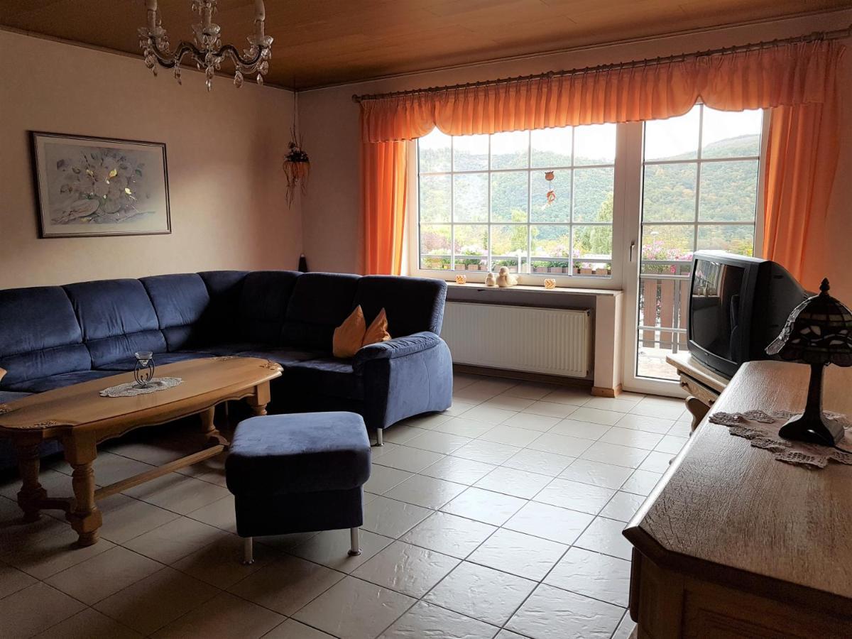 Ferienweinhaus Roemer-Knodt Kröv Buitenkant foto