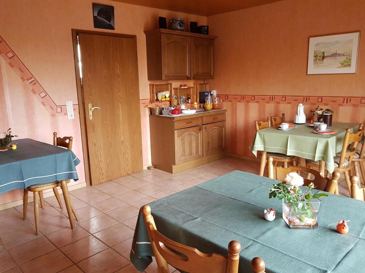 Ferienweinhaus Roemer-Knodt Kröv Buitenkant foto